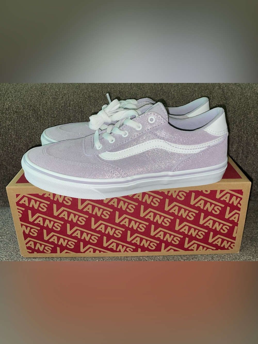 Women’s Size 6 Vans Brooklyn Ls Shoes